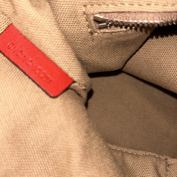 AUTHENTIC BURBERRY MEDIUM ASHBY LEATHER HOBO BAG -red - Picture 12 of 14